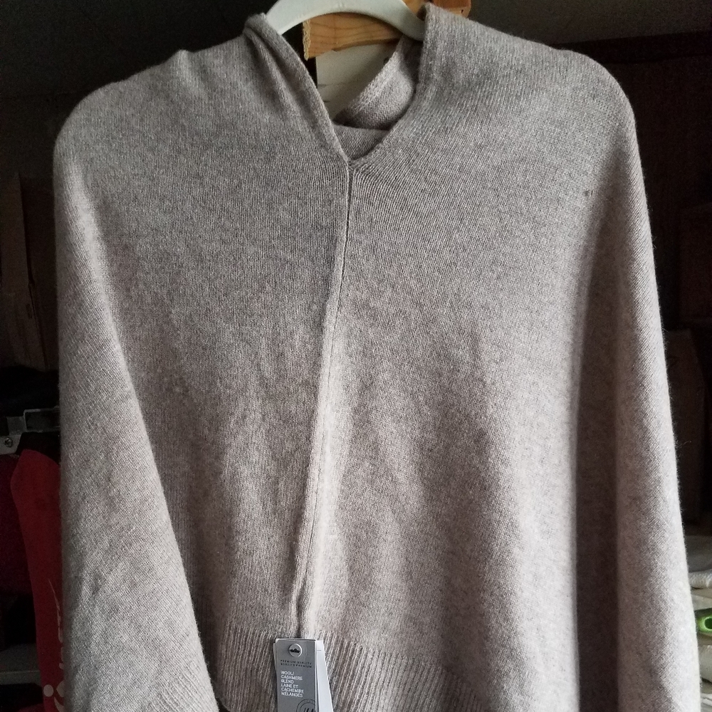 Cashmere top